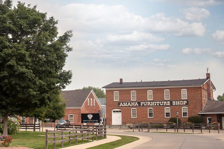 Amana furniture shop exterior