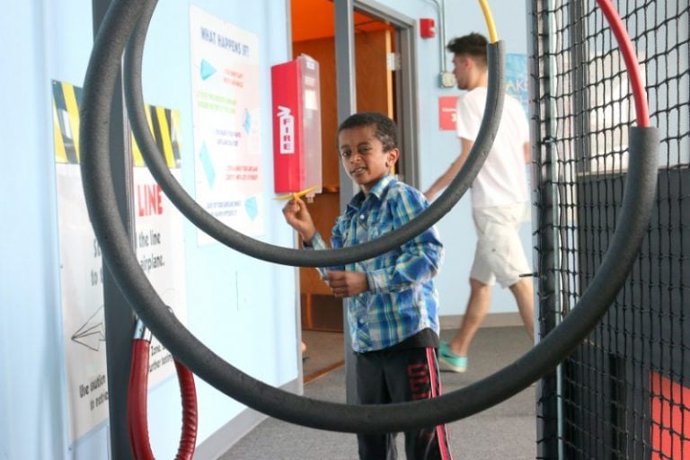 Paper-Airplanes-TF-sm Paper-Airplanes-TF-sm