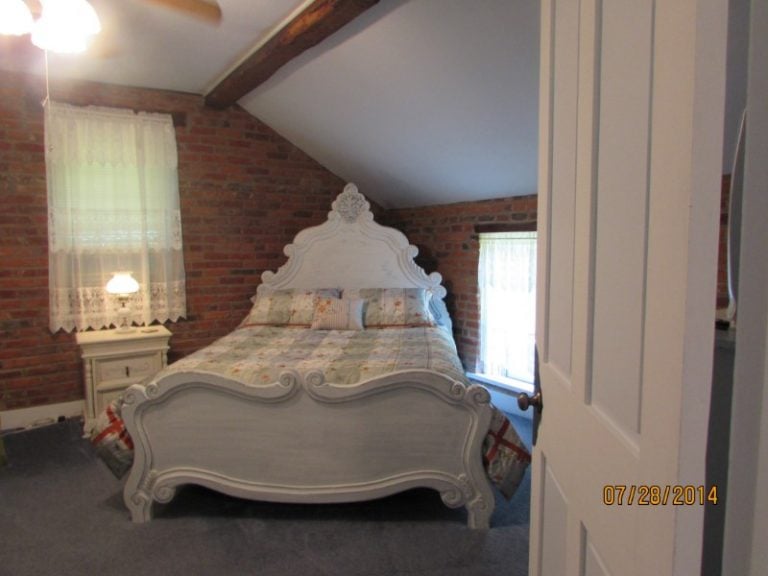 Rawsons-room-1 Rawsons-room-1