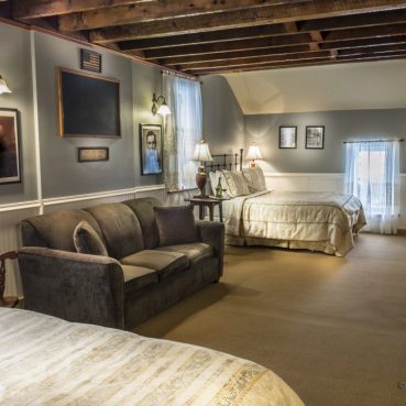 Lodging with accommodations in Amana, IA