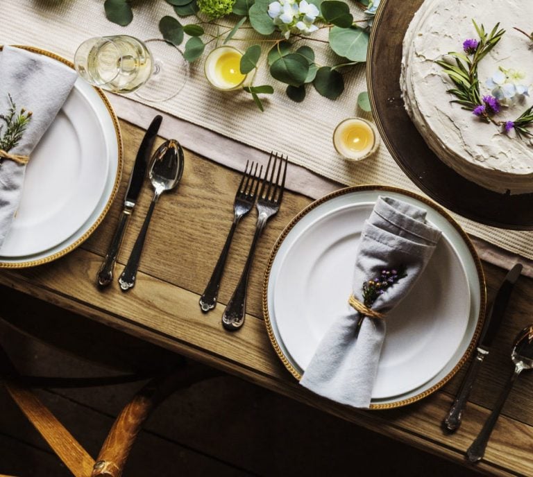 carding studio 935x837 1 768x688