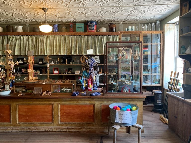 Hig Store Displays Website Copy 768x576