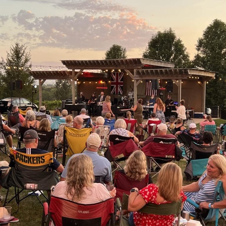 live music25 768x768